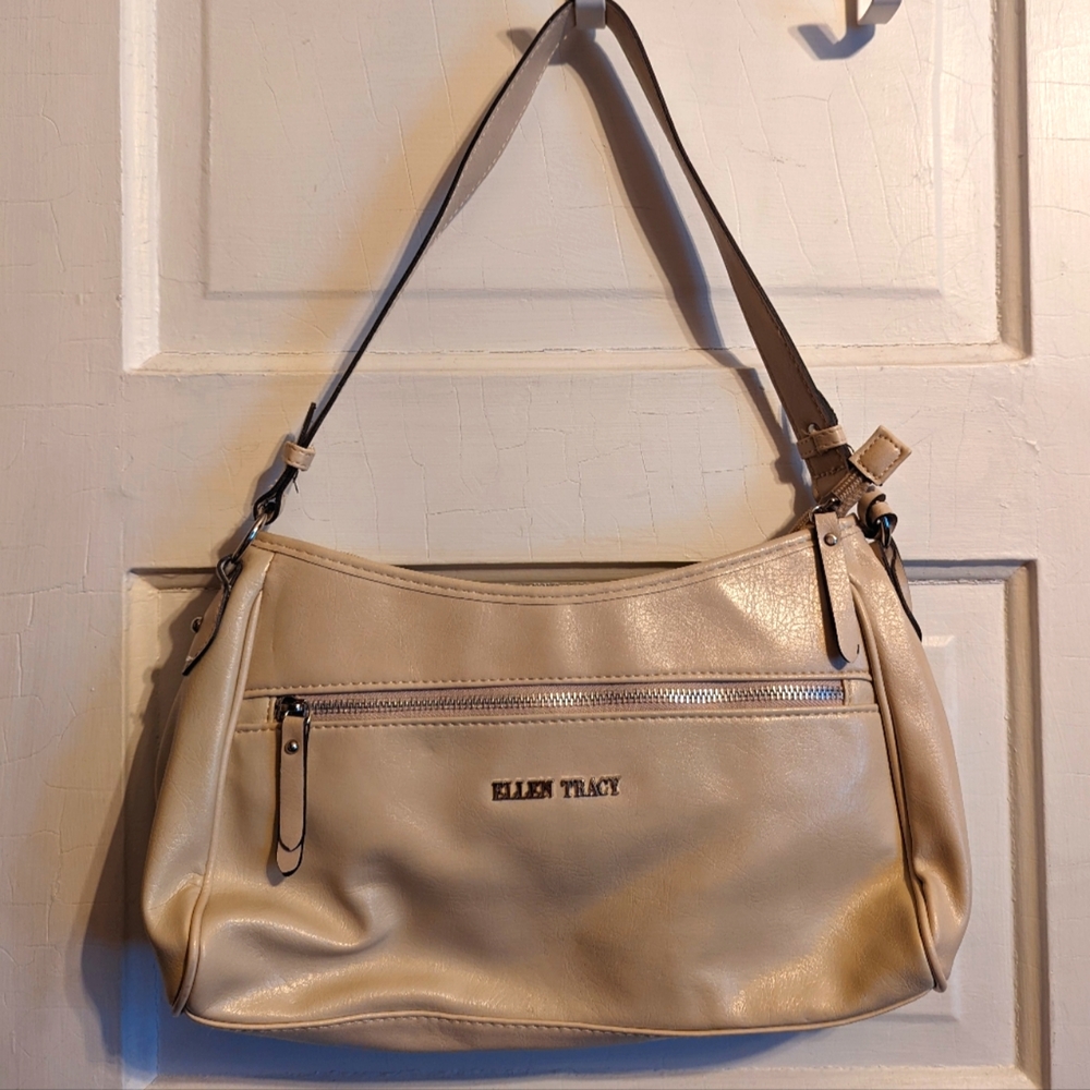 Ellen Tracy Purse